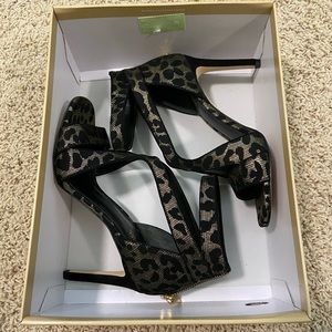 Michael Kors Shoe
